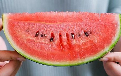 娱乐圈最新风云：明星团体排名浮出水面，揭秘背后吃瓜事件全程回顾